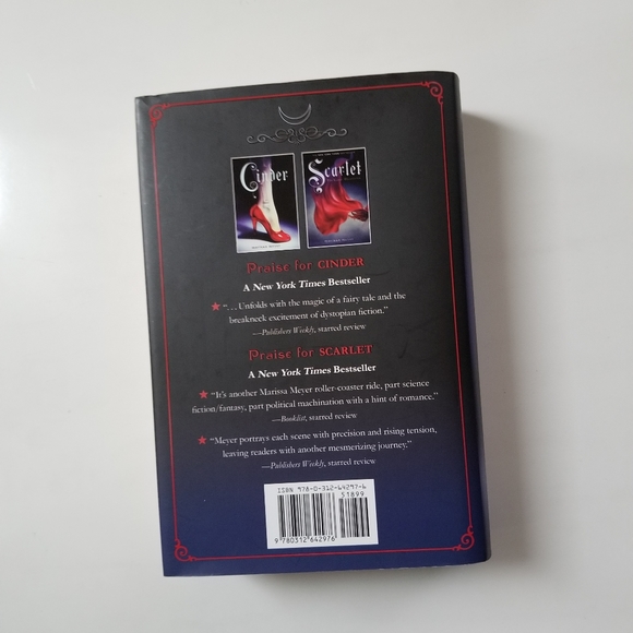 (Regular) Cress by Marissa Meyer, 1st ed. - Picture 3 of 12